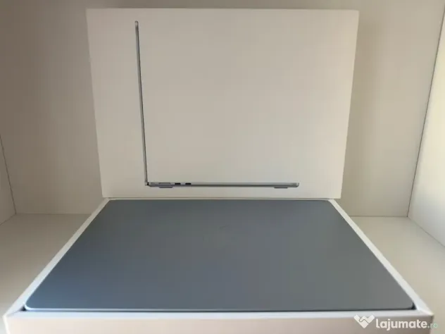 Apple MacBook Air 13 M4 2025 256gb