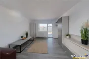 Casa la pret de apartament, curte individuala, terasa, toate 