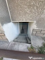 Casa 3 camere, beci ,teren 610 mp + grădină 620 mp-Loc.... 