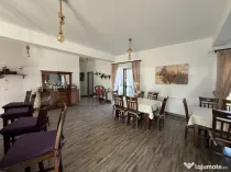 Pensiune cu 4 camere, teren 1590 mp, zona Lazuri
