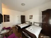 Pensiune cu 4 camere, teren 1570 mp, zona Lazuri 