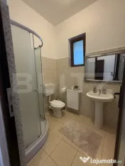 Pensiune cu 4 camere, teren 1570 mp, zona Lazuri 