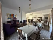 Pensiune cu 4 camere, teren 1570 mp, zona Lazuri 