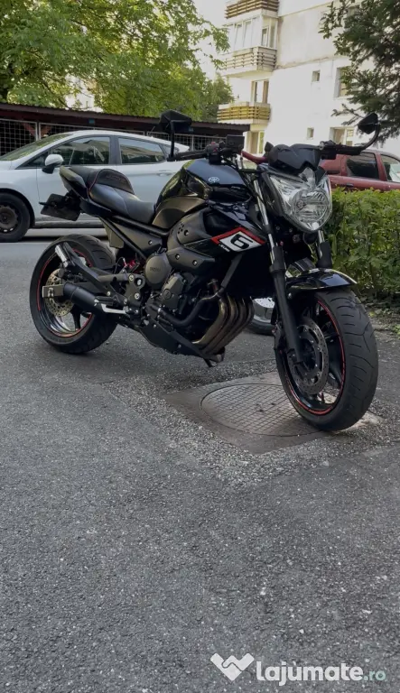 Vând Motocicleta yamaha xj6 limitat A2