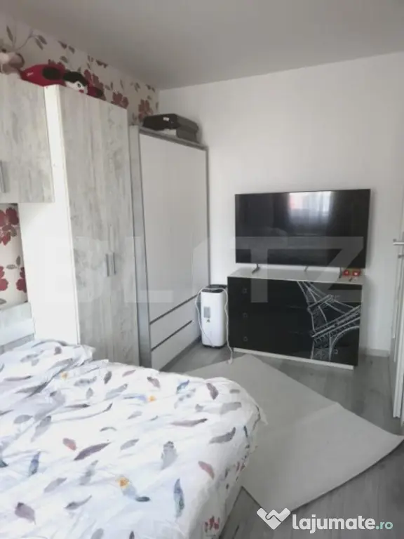 Apartament 3 camere, 57mp, complet mobilat și utilat, renov - Brasov (Brasov)