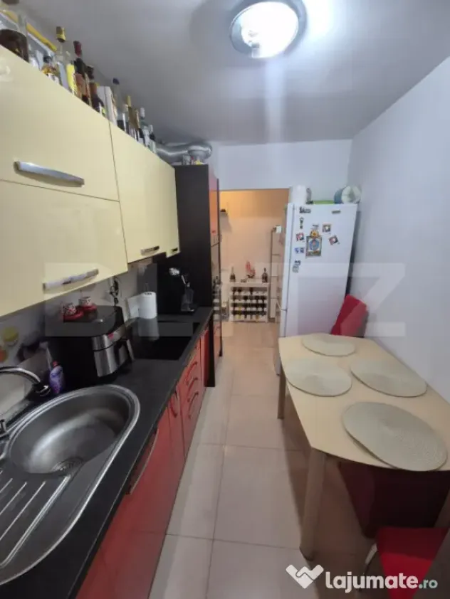 Apartament 3 camere, 57mp, complet mobilat și utilat, renov - Brasov (Brasov)