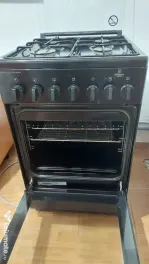 Aragaz Electrolux, cu cuptor electric