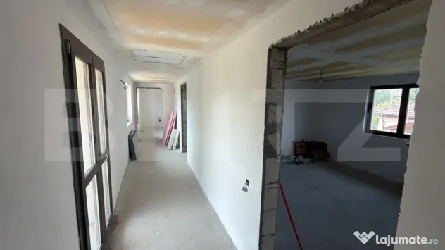 Casa de vaznare 215mp, teren 1500mp, zona Gura Vaii - Craiova (Dolj)