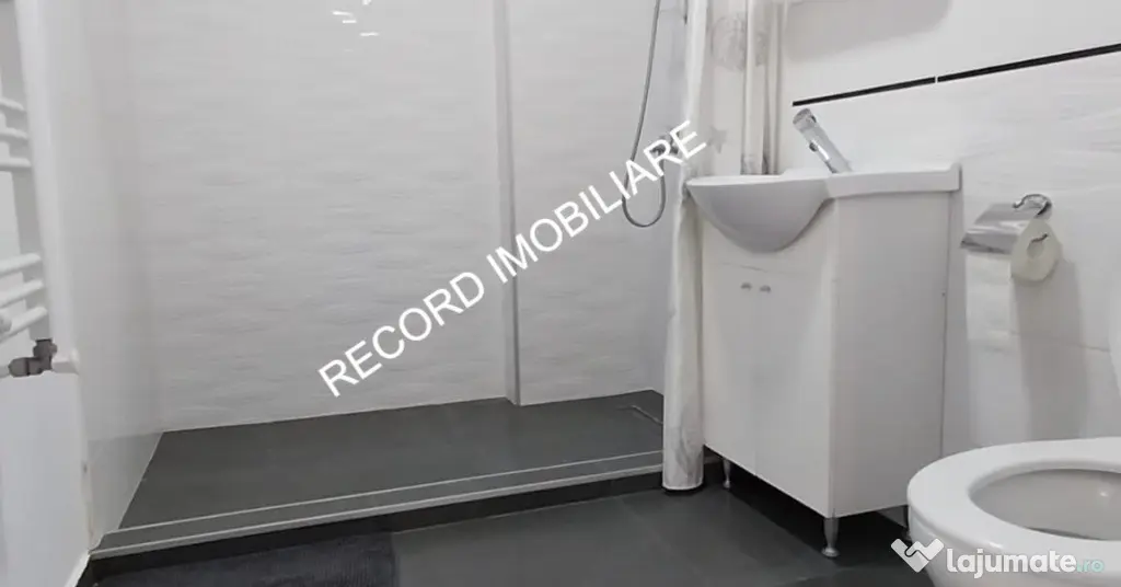 Apartament 2 camere, et.2, balcon, garaj subteran, lift Floresti - Cluj-Napoca (Cluj)