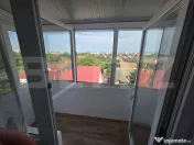 Apartament luminos cu 2 camere, centrală proprie și aer co 