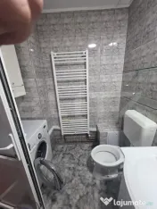 Apartament luminos cu 2 camere, centrală proprie și aer co 