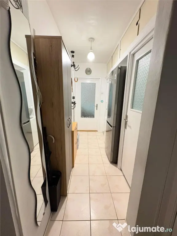 Apartament 3 cam, CF 2 , semidecomandat Circumvalatiunii - Timisoara (Timis)