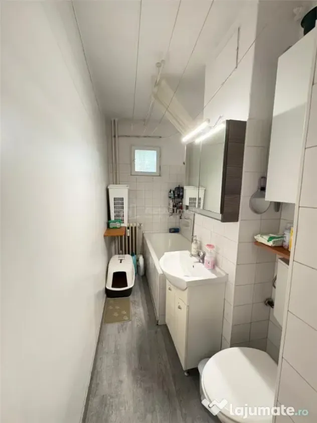 Apartament 3 cam, CF 2 , semidecomandat Circumvalatiunii - Timisoara (Timis)