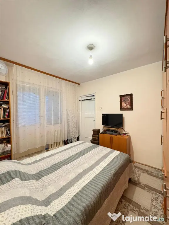 Apartament 3 cam, CF 2 , semidecomandat Circumvalatiunii - Timisoara (Timis)