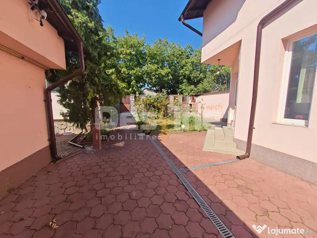 Casă spațioasă cu 7 camere, ideală pentru familie num... - Ploiesti (Prahova)