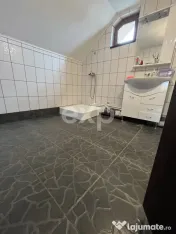 Casa 3 camere 2 bai P+M teren 1732 mp Garleni Dambovita 