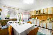 Casă saseasca cu Poveste-6 camere/Bunesti!