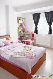 Apartament trei camere, decomandat, etaj2, Maurer Tractorul,