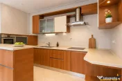 Proprietate ampla, Central, Brasov: rezidential investitio 