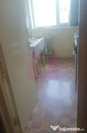 Ap 3 camere , Uverturii, metrou Lujerului - pret imbatabil 