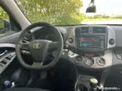 Toyota RAV-4 Facelift 2.2 D-4D 150 CP 4x4 – Fabricată în Japonia – 265.767 km 