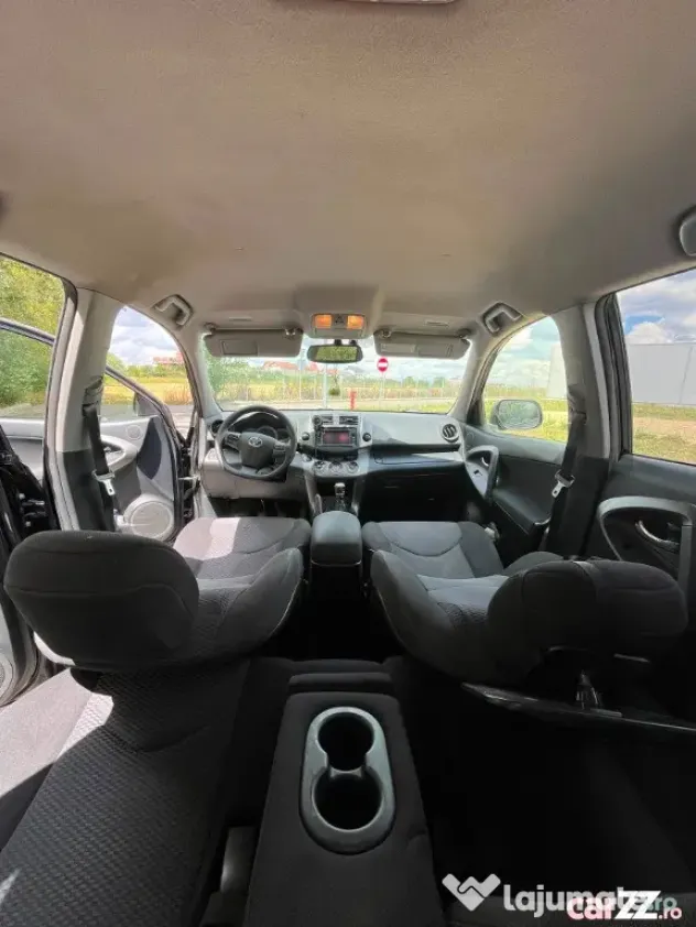 Toyota RAV-4 Facelift 2.2 D-4D 150 CP 4x4 – Fabricată în Japonia – 265.767 km - Timisoara (Timis)