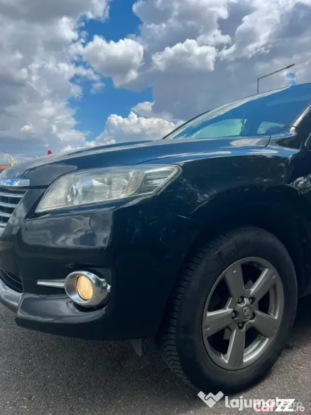 Toyota RAV-4 Facelift 2.2 D-4D 150 CP 4x4 – Fabricată în Japonia – 265.767 km - Timisoara (Timis)