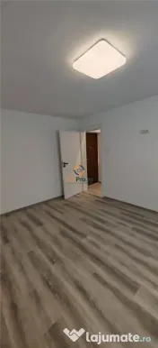 Apartament Lux Etaj 4 Zona Blascovici 
