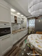 Apartament 3 camere I zona Vivo