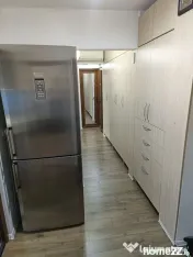 DE inchiriat apartament cu 3 camere, General. etaj 2, 450...