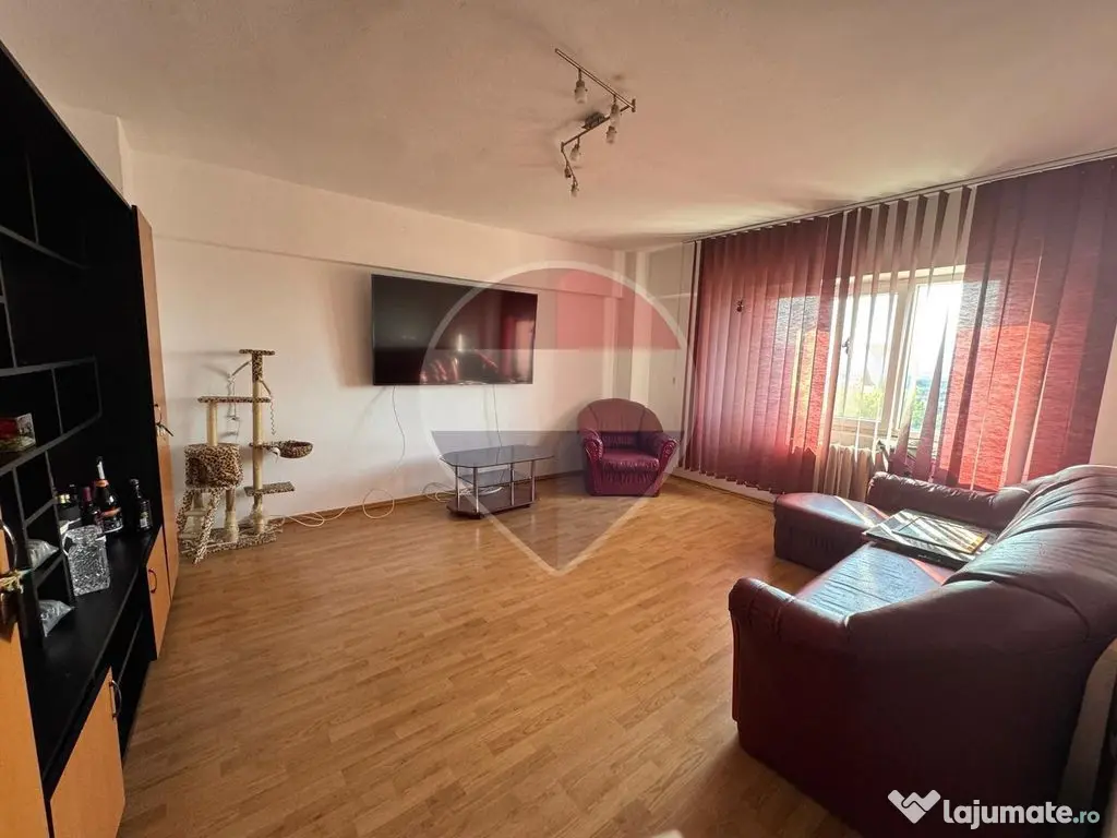 Apartament cu 3 camere in zona sud - Focsani (Vrancea)