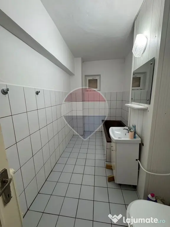 Apartament cu 3 camere in zona sud - Focsani (Vrancea)