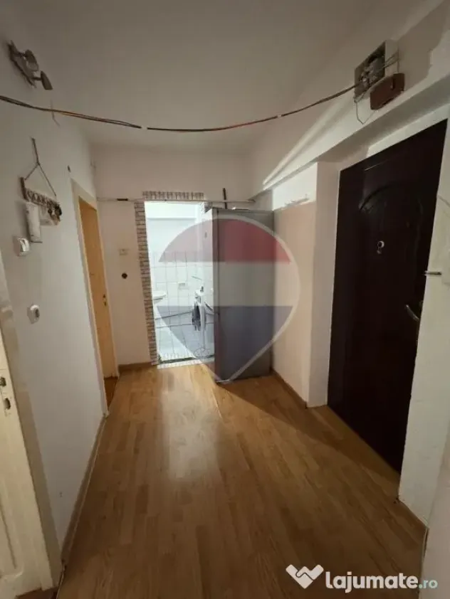 Apartament cu 3 camere in zona sud - Focsani (Vrancea)