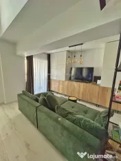 Penthouse 3 camere Floreasca decomandat, centrală, an 2022,