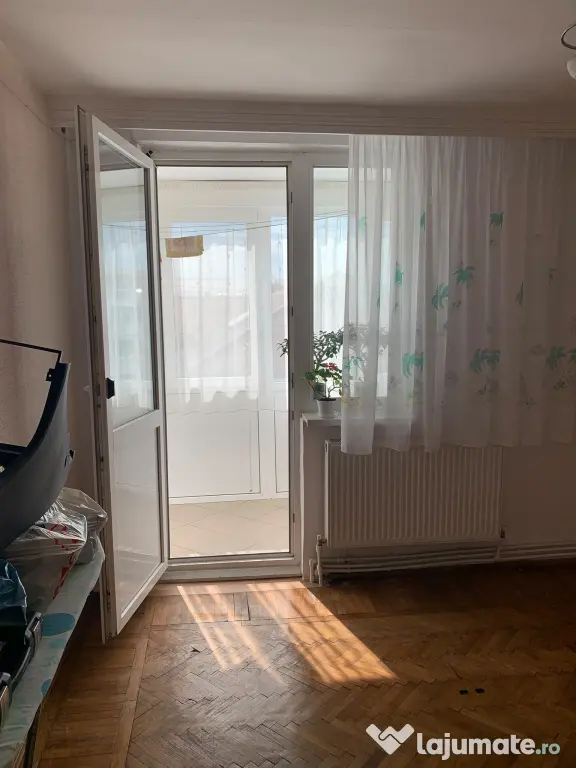 Apartament de vânzare