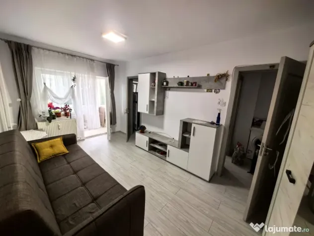 Garsoniera langa Liceul Alimentar