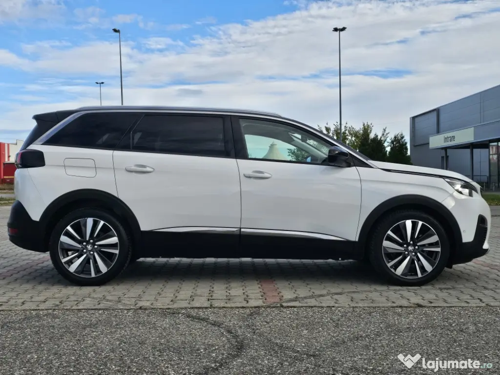 Peugeot 5008 Benzina PureTech Allure GT line pachet Euro 6