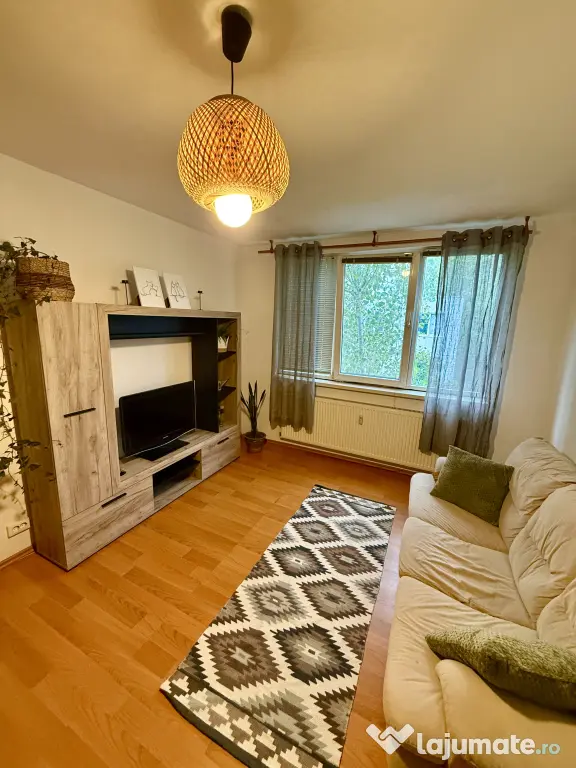 Inchiriez apartament 2 camere Politehnicii, metrou