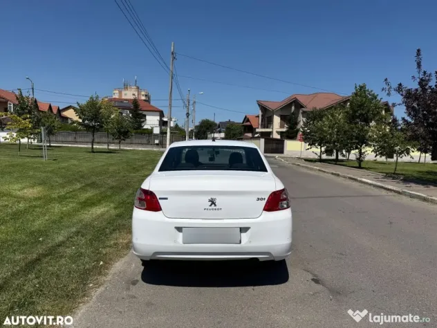 Peugeot 301 1.6 BlueHDI FAP Allure