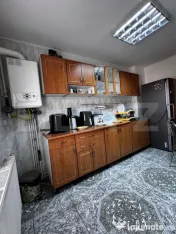 Apartament cu 4 camere, ultracentral, 80mp, cu parcare 