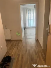 Apartament 2 camere Avangarden Tractorul, parcare proprie,13