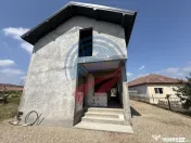 Casă de vânzare în Craiova – Strada Poligonului, ter... 