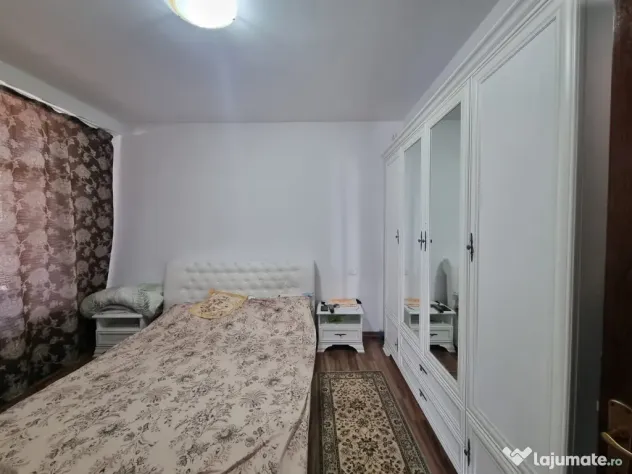 Vilă deosebită- Cartierul CFR Bacău- destinații multiple - Bacau (Bacau)