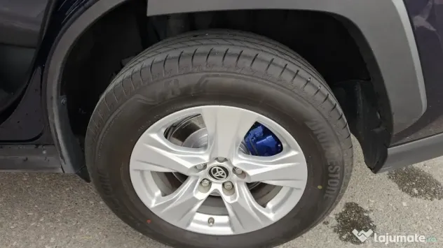 Toyota Rav 4 Hibrid 4x4 an 2021 Rate Credit