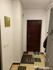 Apartament 3 camere de vanzare , Sesul de Sus, Floresti. 