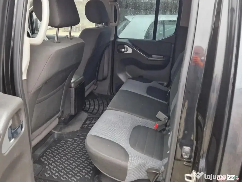 Nissan navara 2.5 dci 190 cp 4x4 2015 - Piatra-Neamt (Neamt)