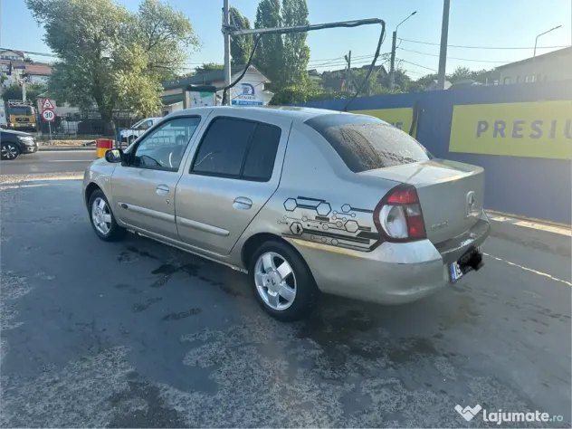 Renault Clio 2008 diesel 3700 lei