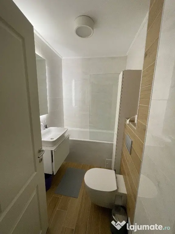 Apartament 2 camere Catedral Residence Marriot direct proprietar - Bucuresti (Bucuresti-Ilfov)