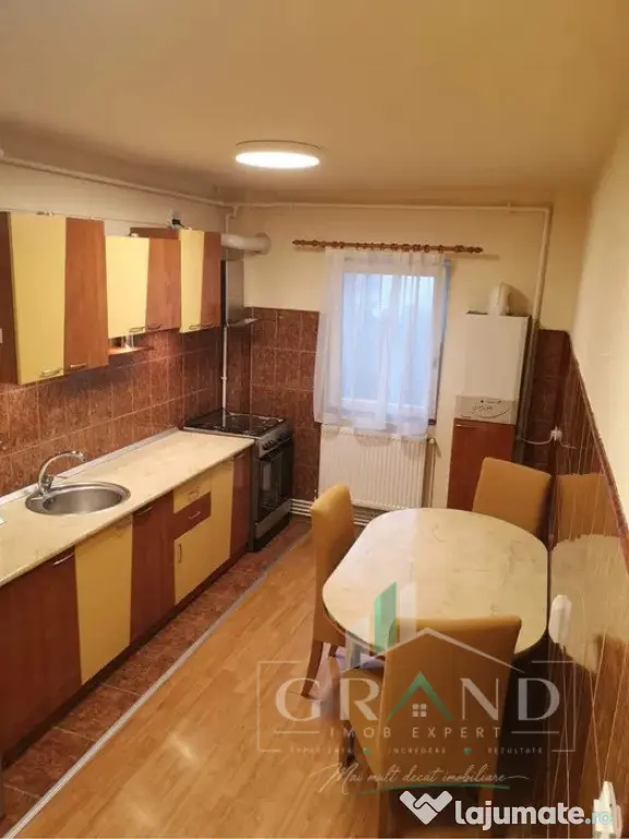 Apartament decomandat cu 2 camere, Calea Mănăștur - Cluj-Napoca (Cluj)