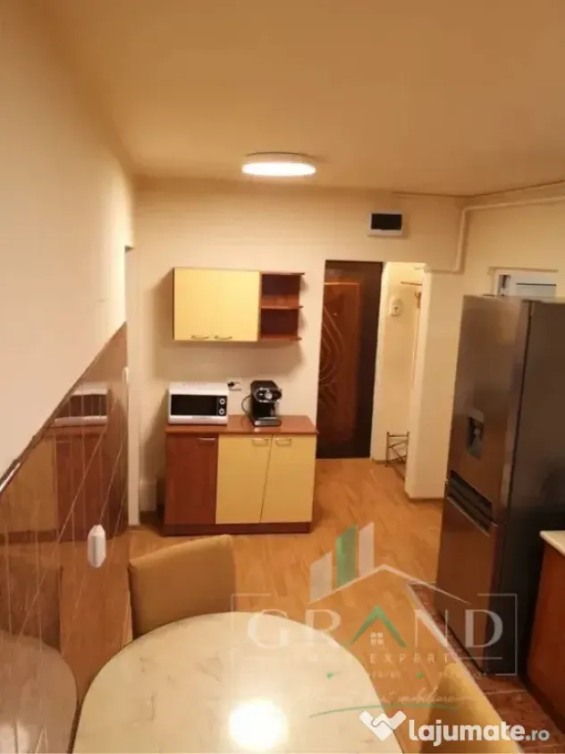Apartament decomandat cu 2 camere, Calea Mănăștur - Cluj-Napoca (Cluj)